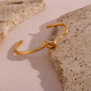 Knot Bracelet 18K Gold Plated